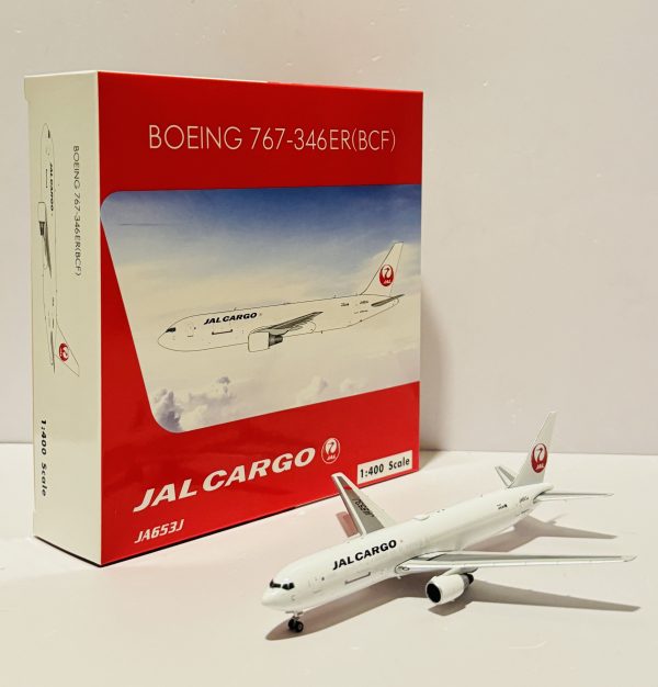 PH04582 JAL Cargo B767-300ER JA653J – Airplane Model SG
