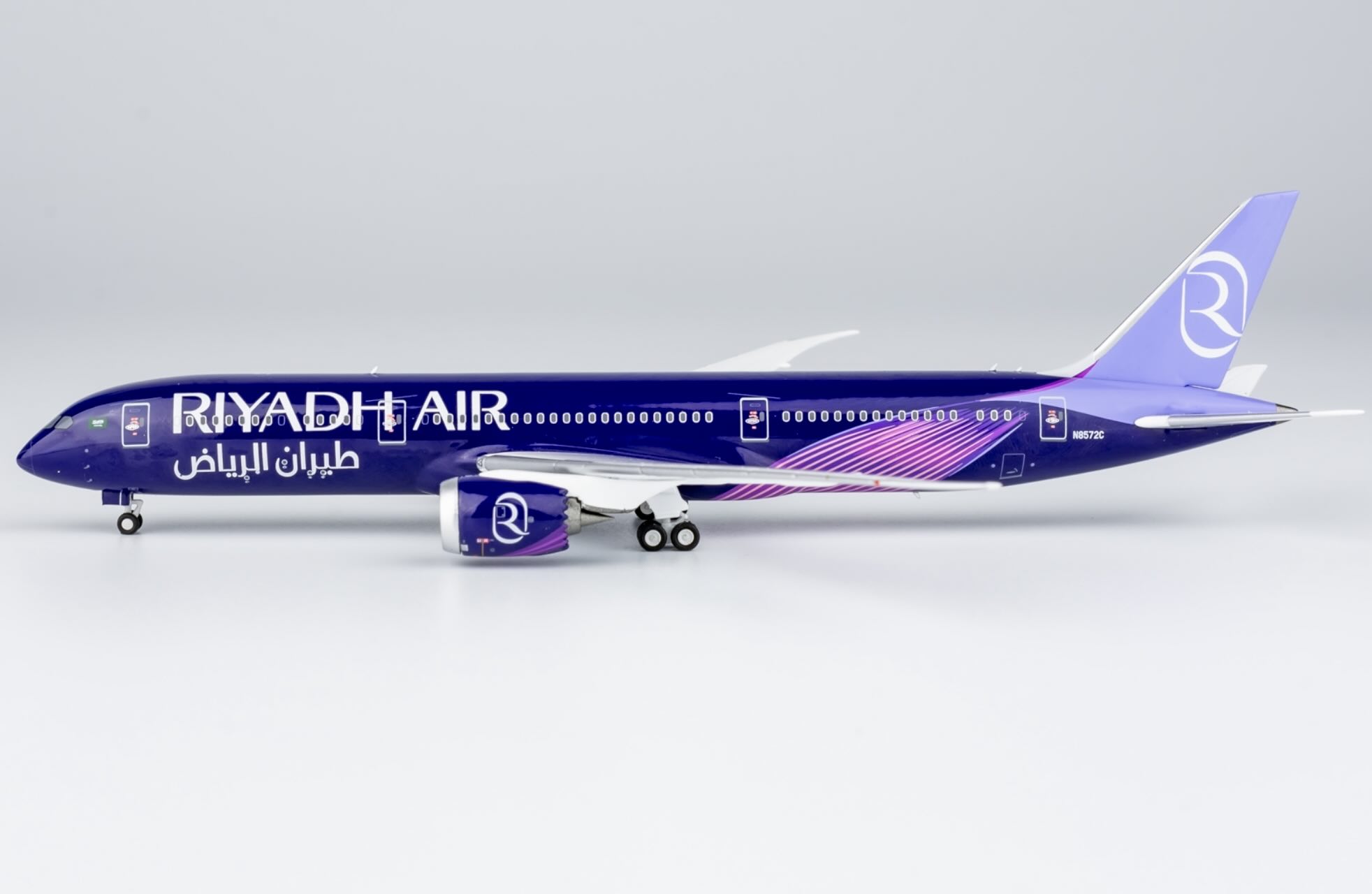 NG55113 Riyadh Air B787-9 Dreamliner N8572C – Airplane Model SG