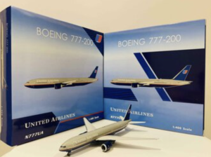 PH04508 United Airlines B777-200  "Battleship Gray Livery " N777UA