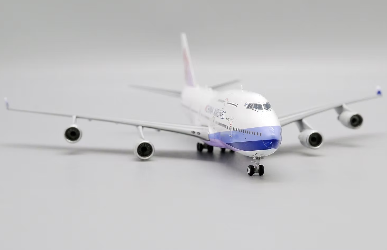 XX4977 China Airlines 中華航空 B747-400 B-18215 – Airplane Model SG