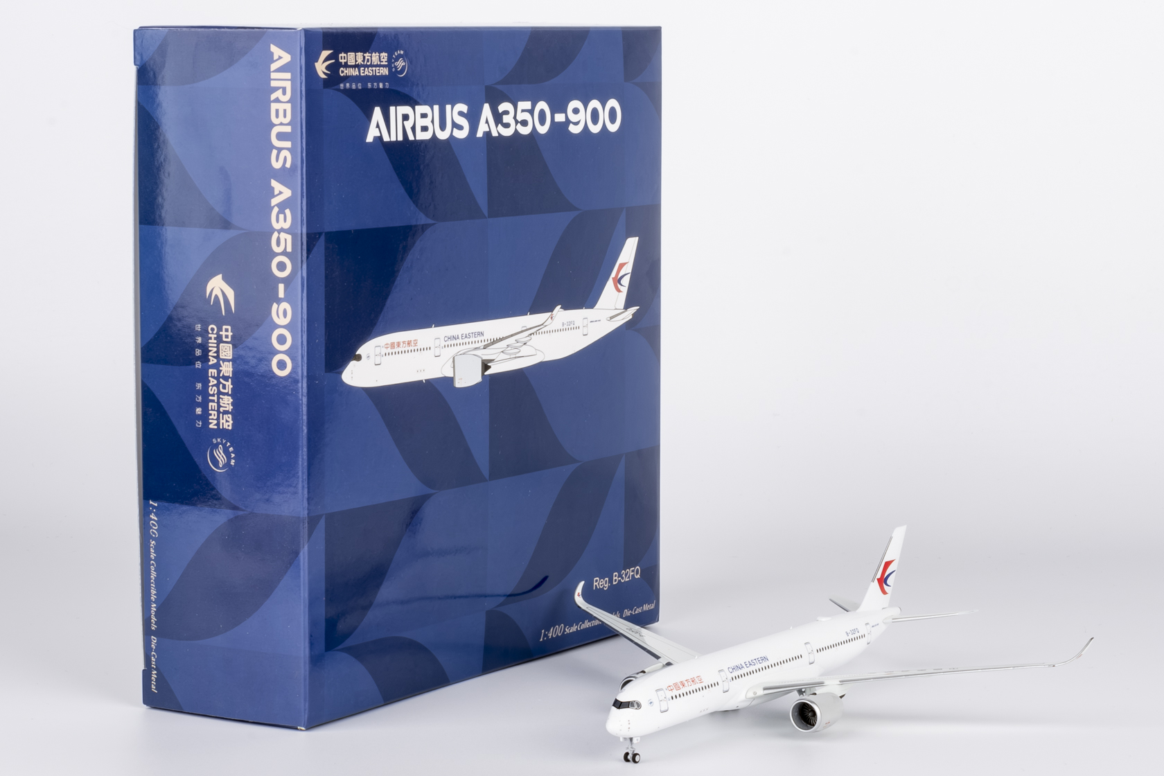 NG39108 China Eastern Airlines A350-900 B-32FQ – Airplane Model SG