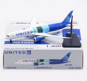 AV4404 United Airlines B787-9 Dreamliner "The Future is SAF Livery" N24988